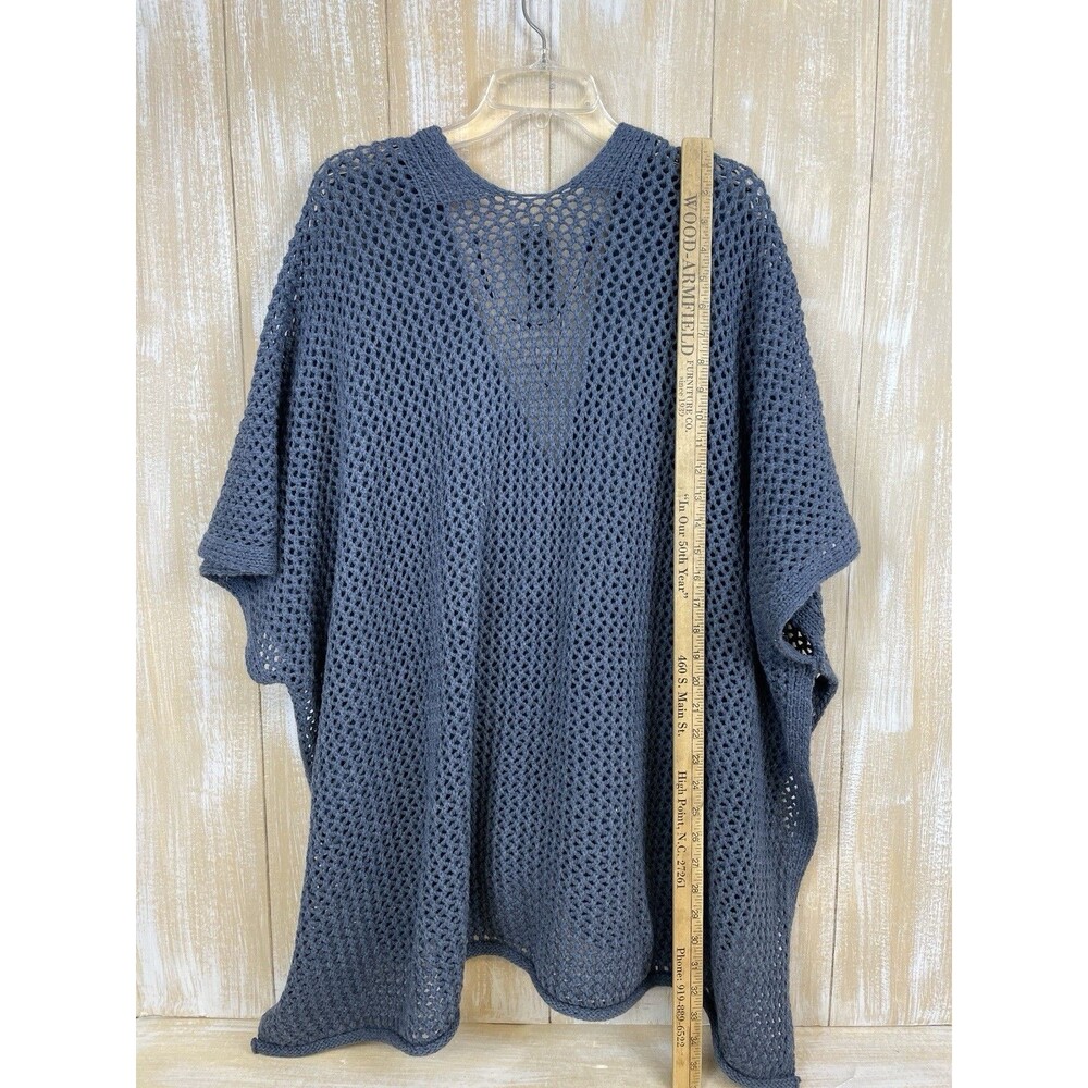 Vince Camuto Open Knit Blue Button Front Ruana One Size - Picture 6 of 7